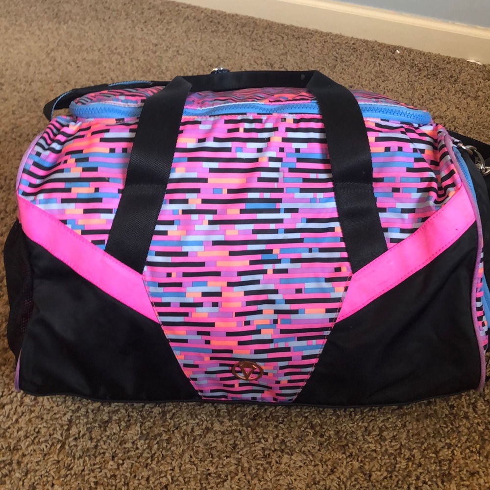 Ivivva gym bag